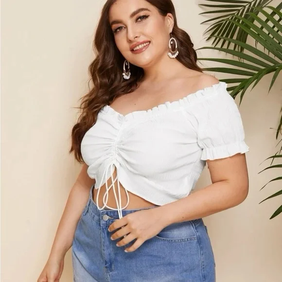 White Lightweight Off the Shoulder Crop Top with Adjustable Ruching NWOT - Picture 2 of 13
